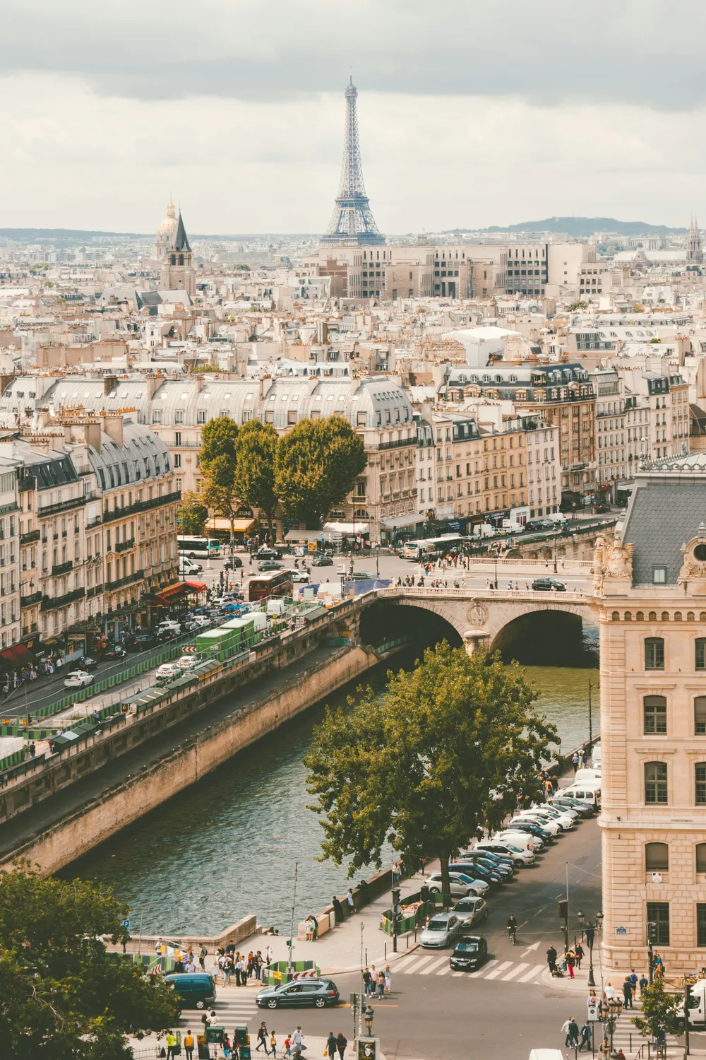 Europa — Roma, París, Barcelona